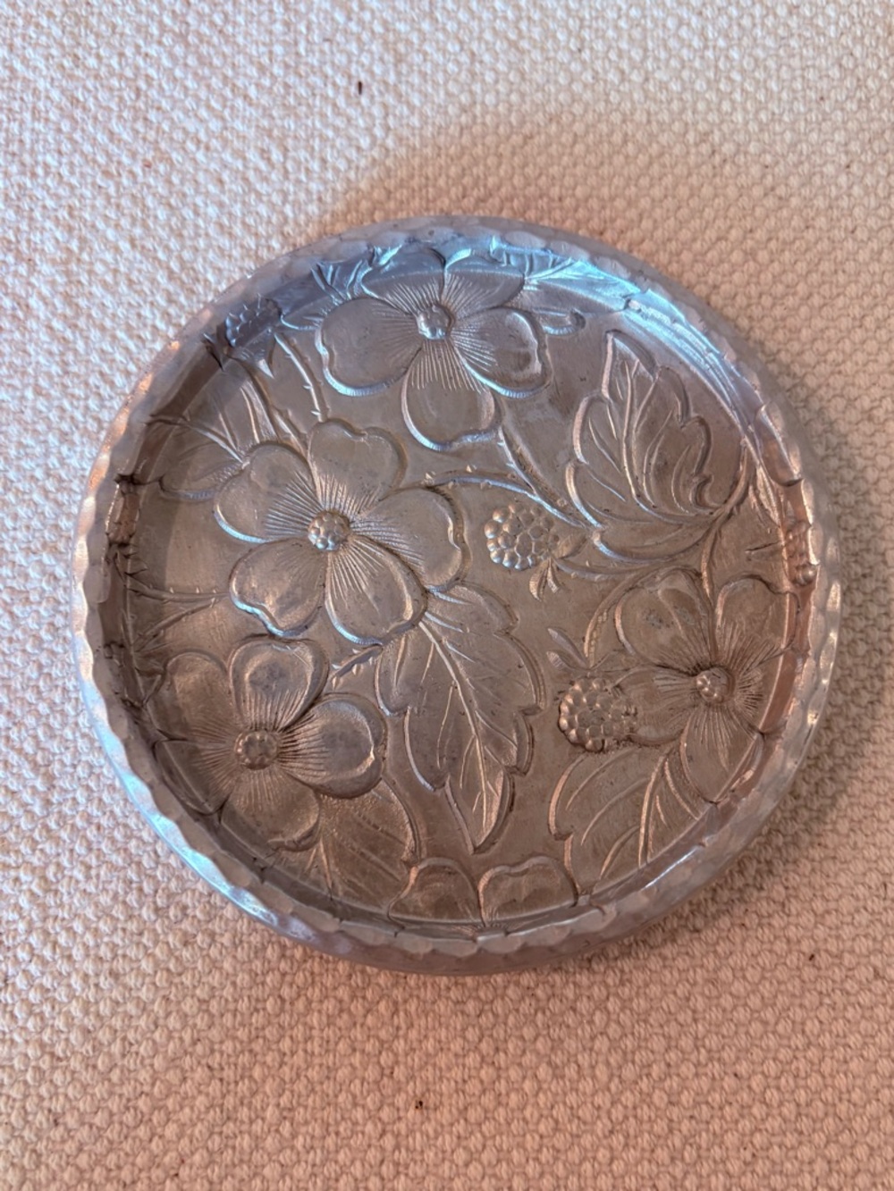 Vintage Everlast Hand Forged Hammered Aluminum Coasters Dogwood MCM Set of 7